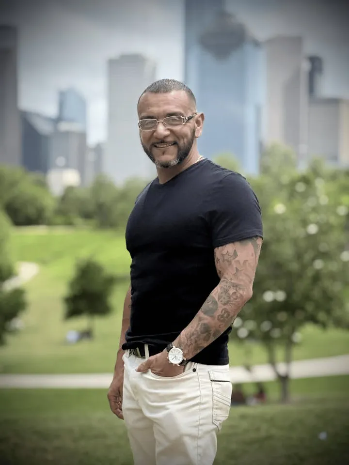Johnny Gonzales - Houston Sober Companion & Coach