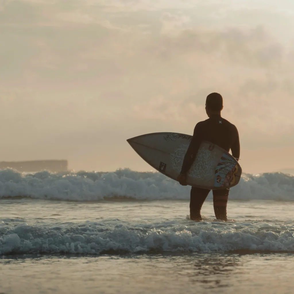 Taylor Wilson, Found of Sober Companions Agency Active Recovery Companions surfing